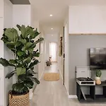 Demba - 2 Bedrooms And Office In Arroios