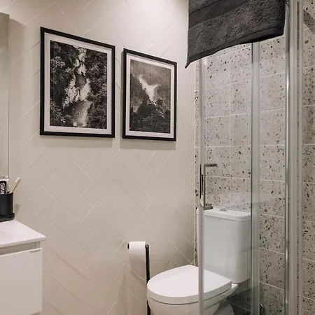 Apartament Demba - 2 Bedrooms And Office In Arroios Lizbona