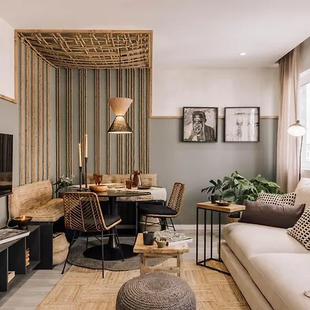 Demba - 2 Bedrooms And Office In Arroios דירה *