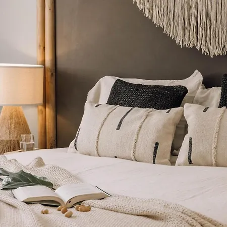 Demba - 2 Bedrooms And Office In Arroios דירה
